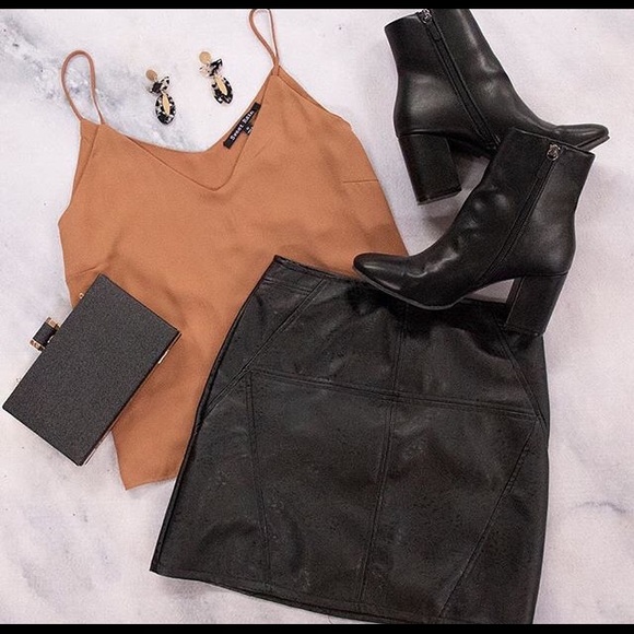 Black Faux Leather Skirt - Picture 2 of 3